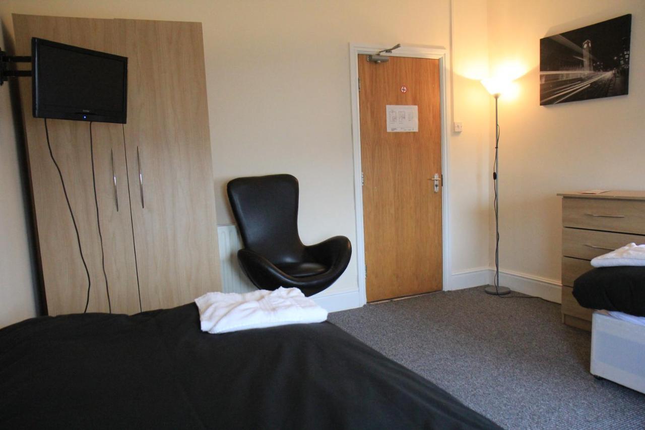 Clifton Arms Hotel Liverpool Buitenkant foto